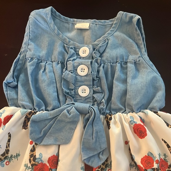 Girls Dress 2-3T - Picture 2 of 5